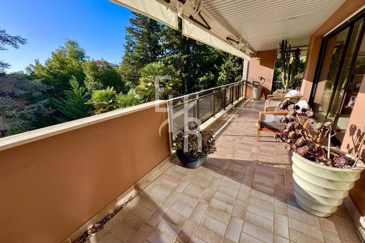 Luxury Apartment for sale in Cannes, 721 000 €, Photo 5