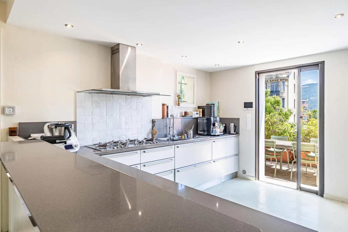 Maison de luxe à vendre à Nice, 1 049 000 €, Photo 6