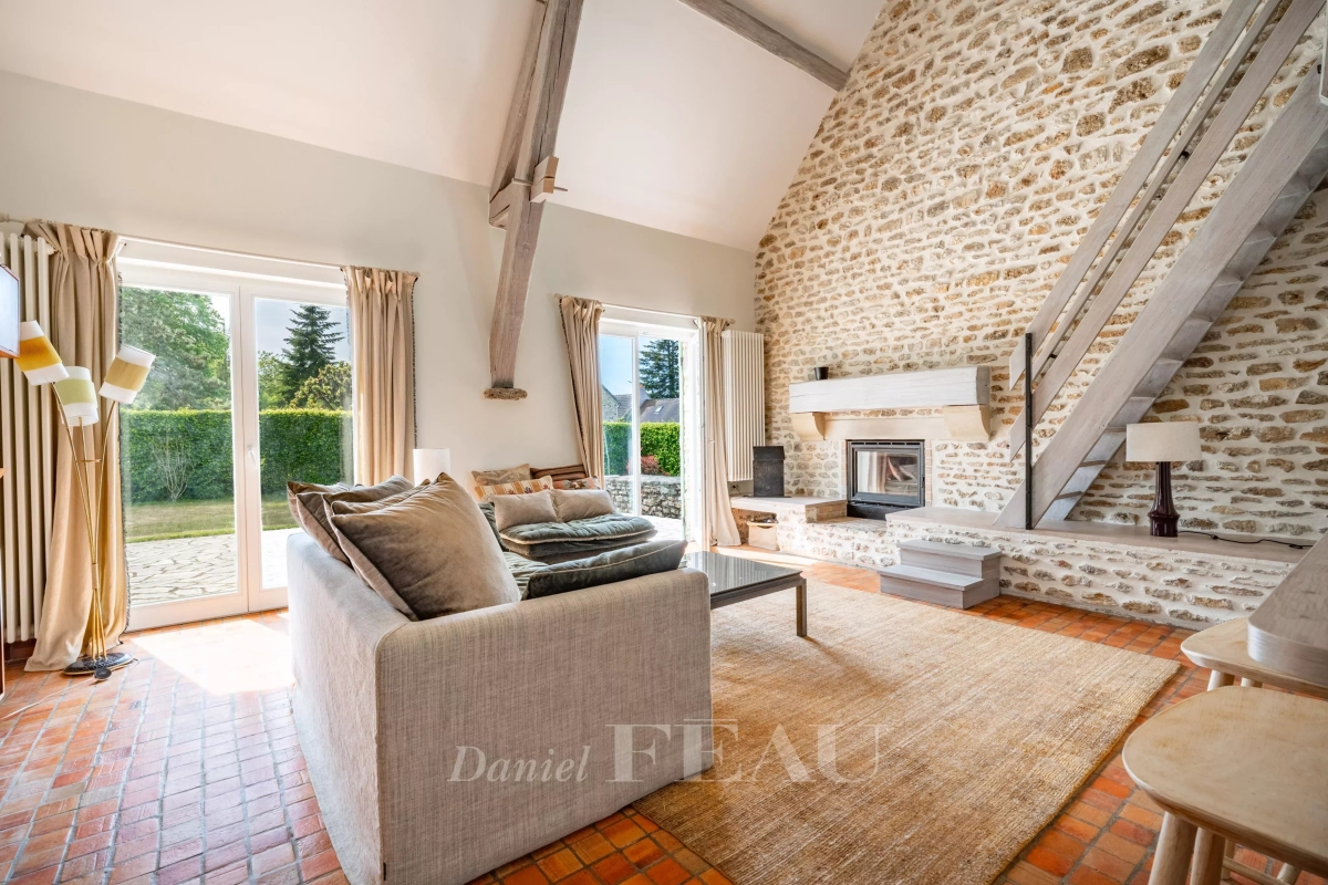 Maison de luxe à vendre à Montfort-l'Amaury, 590 000 €, Photo 3