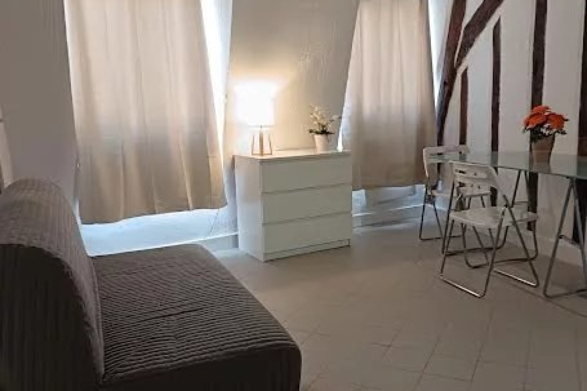 Luxury Apartment for sale in Paris 5ème, 299 000 €, Photo 4