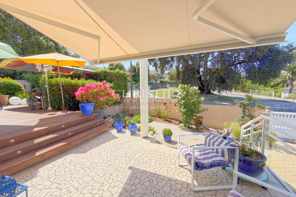 Luxury House for sale in Royan, 993 000 €, Photo 5