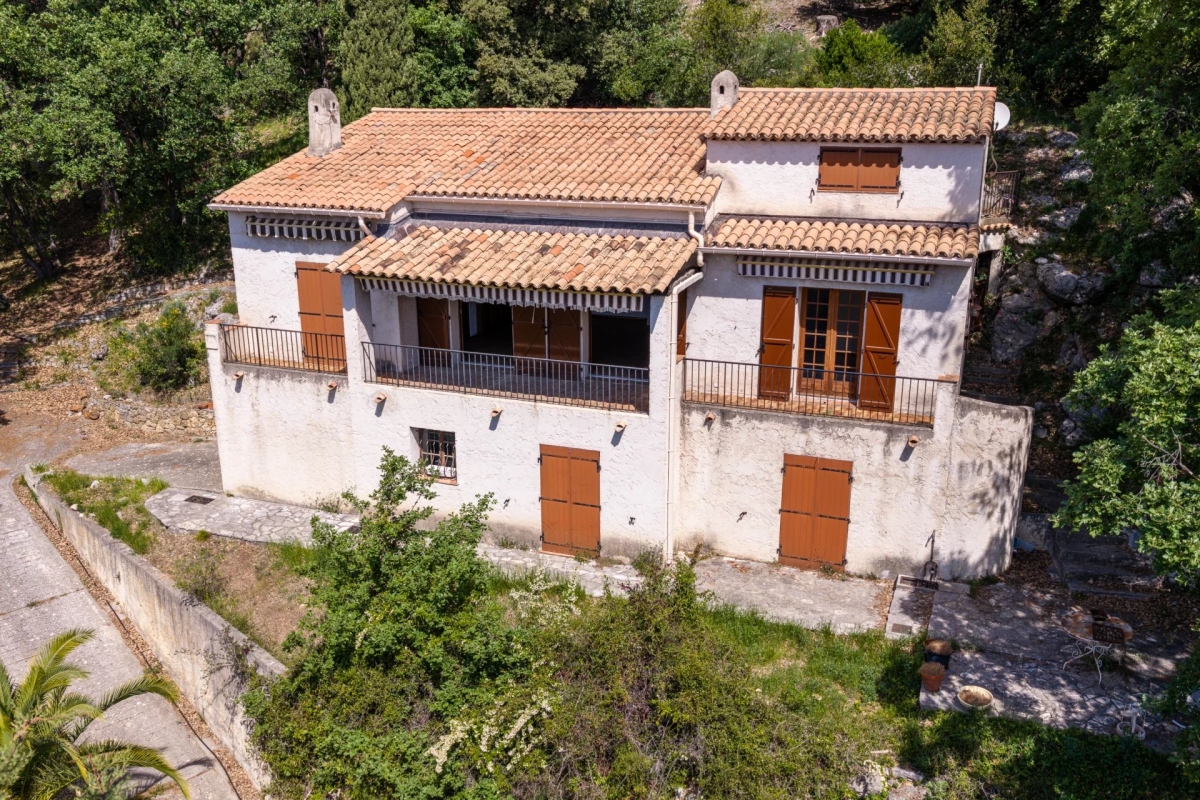 Luxury House for sale in Carros, 630 000 €, Photo 1