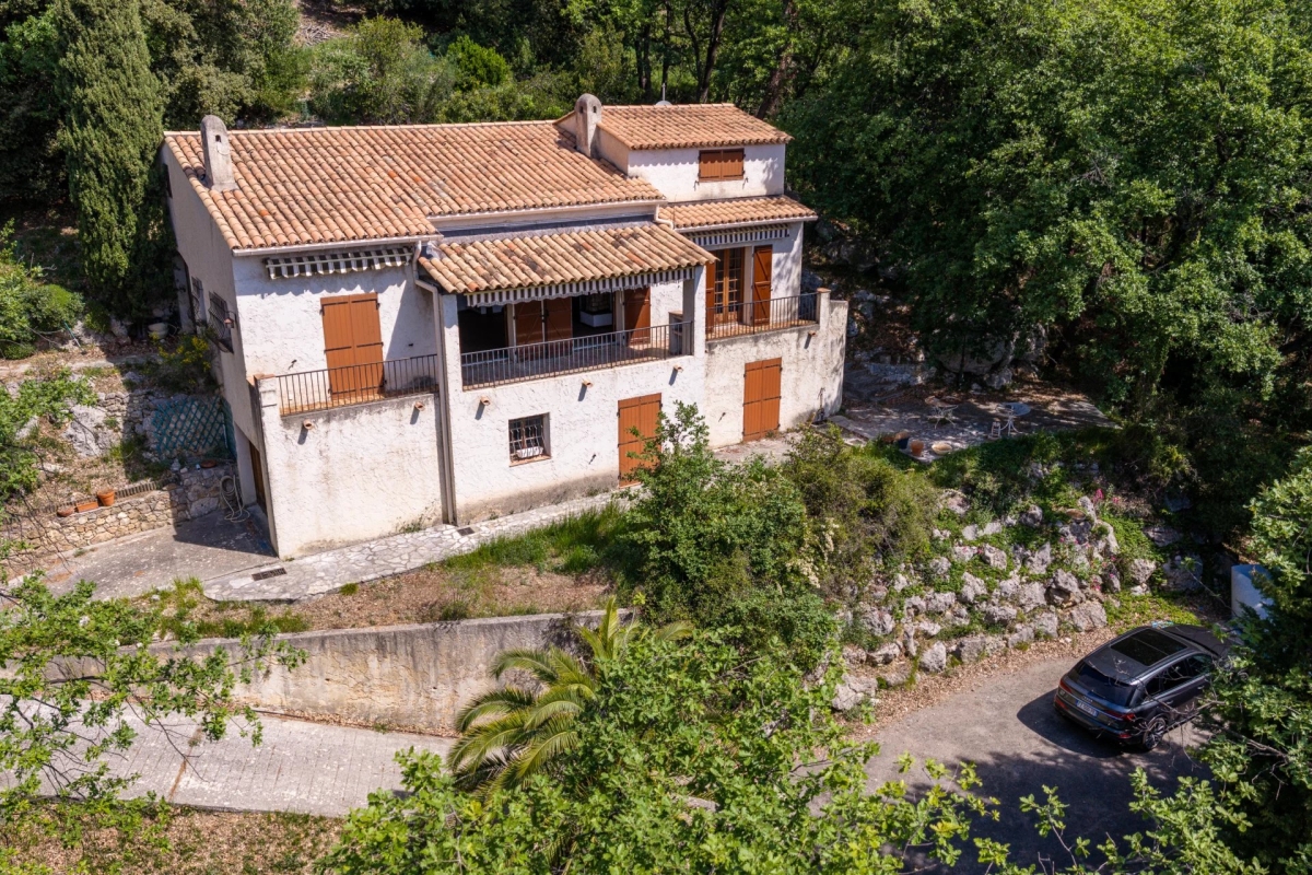 Luxury House for sale in Carros, 630 000 €, Photo 2