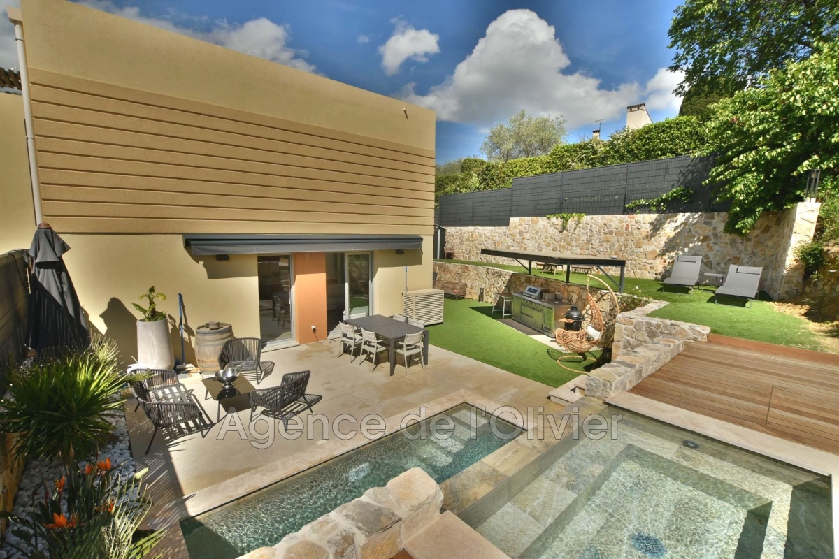 Maison de luxe à vendre à Valbonne, 850 000 €, Photo 2