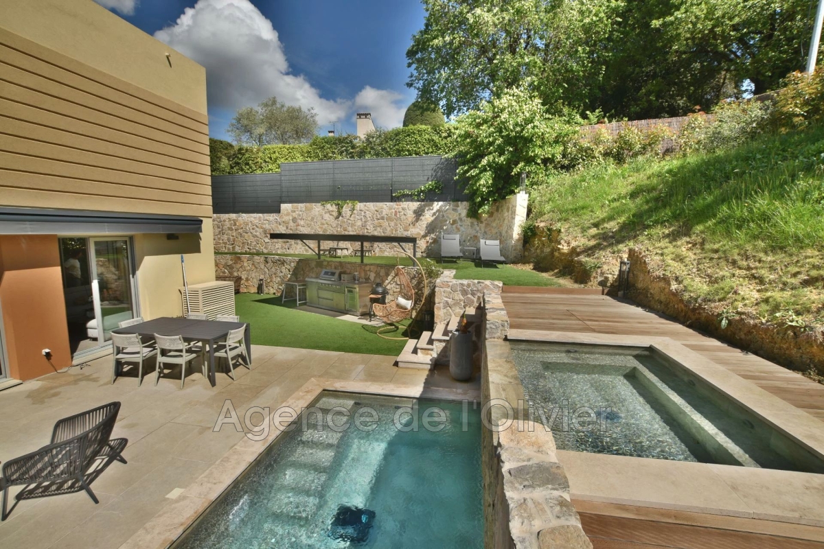 Maison de luxe à vendre à Valbonne, 850 000 €, Photo 3