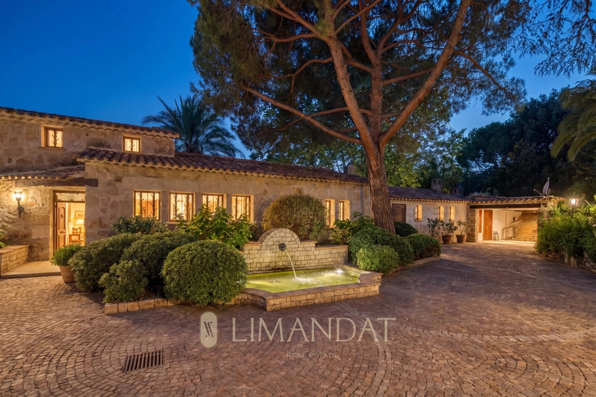 Luxury House for sale in Saint-Paul-de-Vence, 5 500 000 €, Photo 1