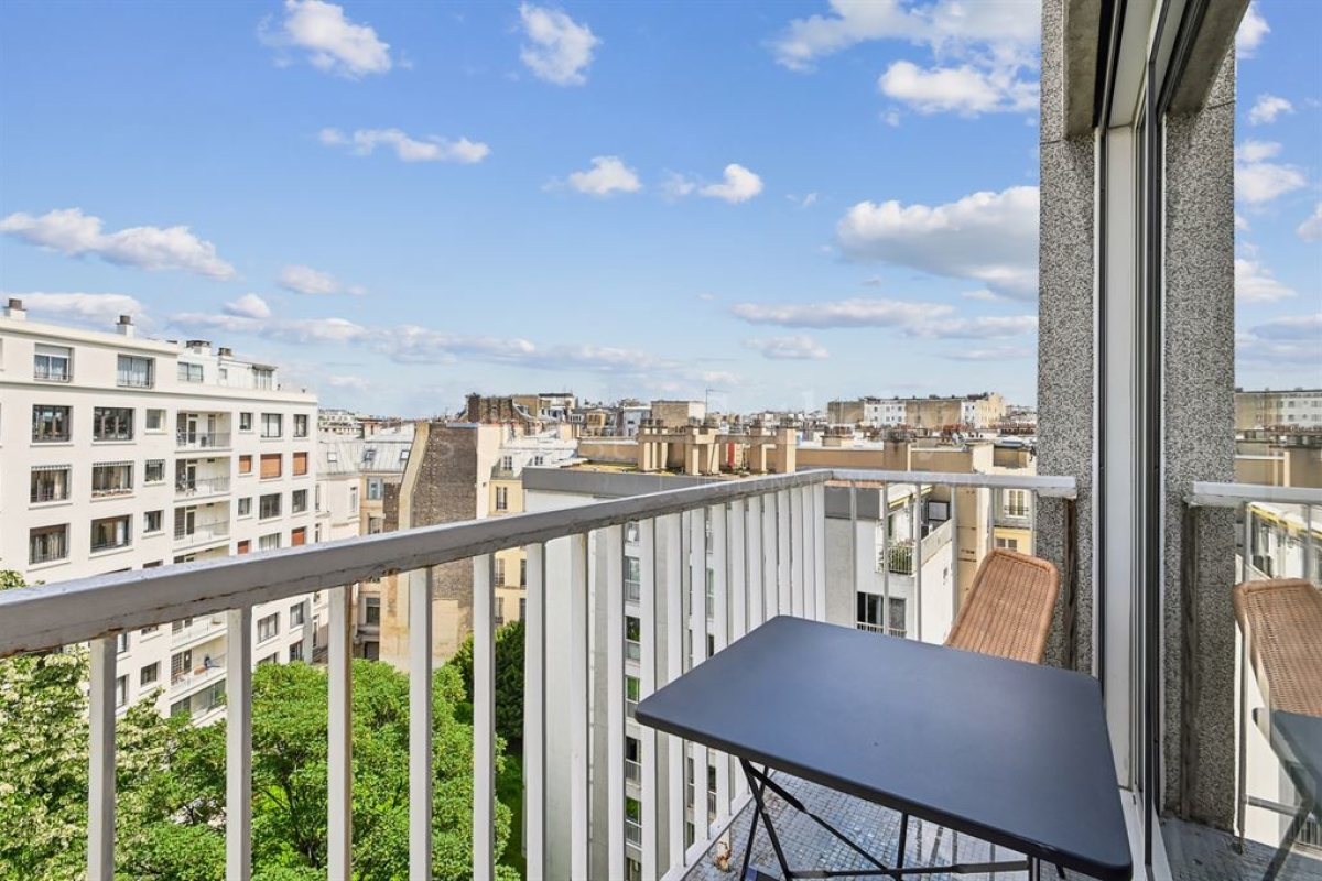 Luxury Apartment for sale in Paris 16Ème, 1 250 000 €, Photo 2
