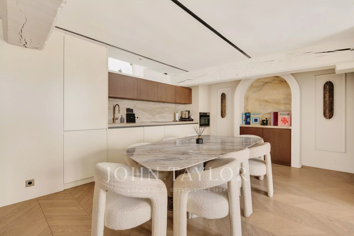Luxury Apartment for sale in Paris 6Ème, 1 530 000 €, Photo 2