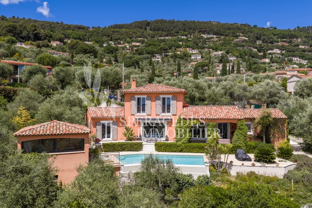 Maison de luxe à vendre à Le Tignet, 895 000 €, Photo 2