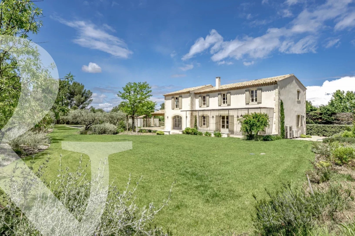 Maison de luxe à vendre à Eygalières, 3 498 000 €, Photo 2