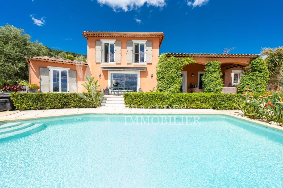 Maison de luxe à vendre à Le Tignet, 895 000 €, Photo 3