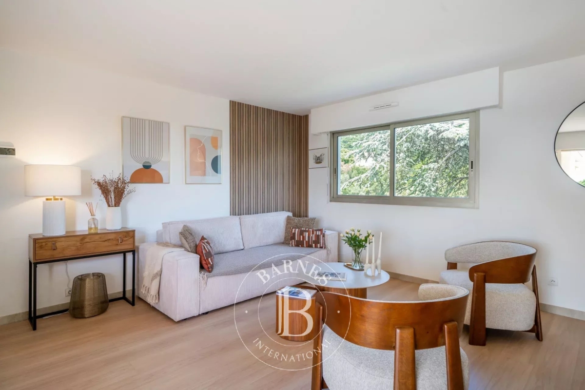 Luxury Apartment for sale in Cannes, 495 000 €, Photo 3