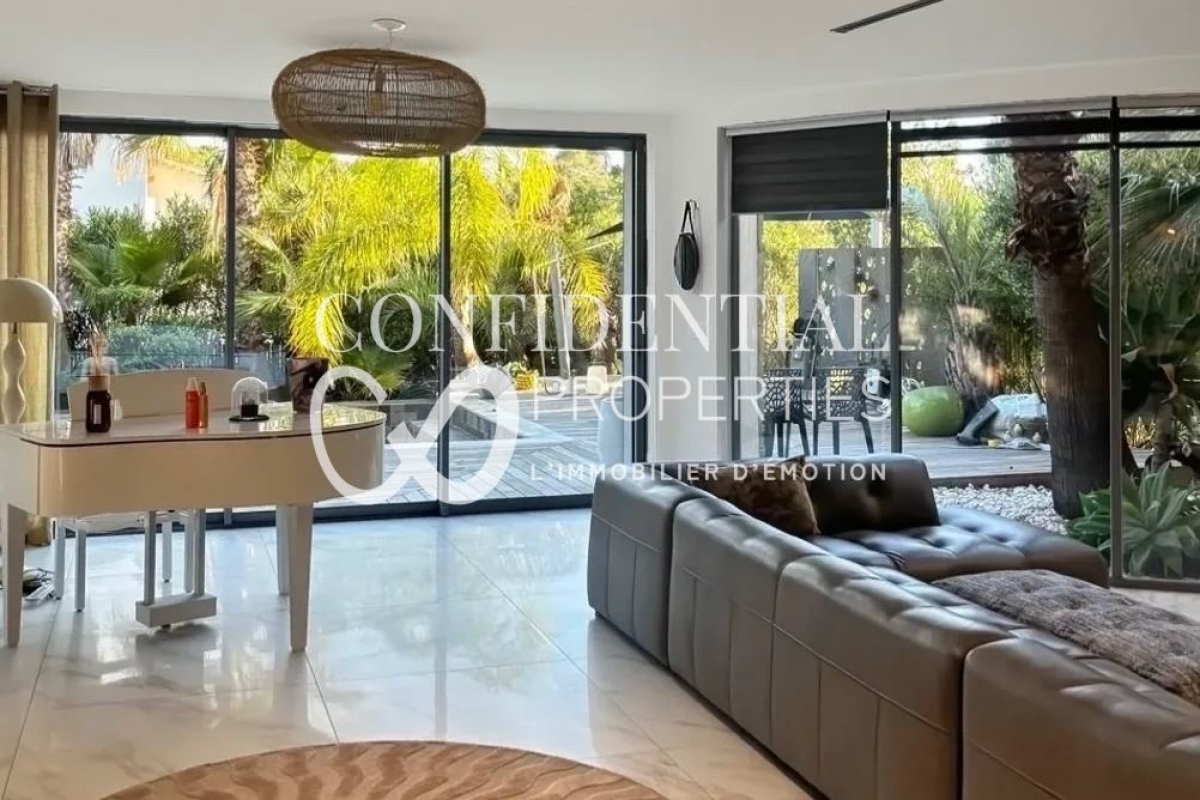 Maison de luxe à vendre à Le Brusc, 2 600 000 €, Photo 4
