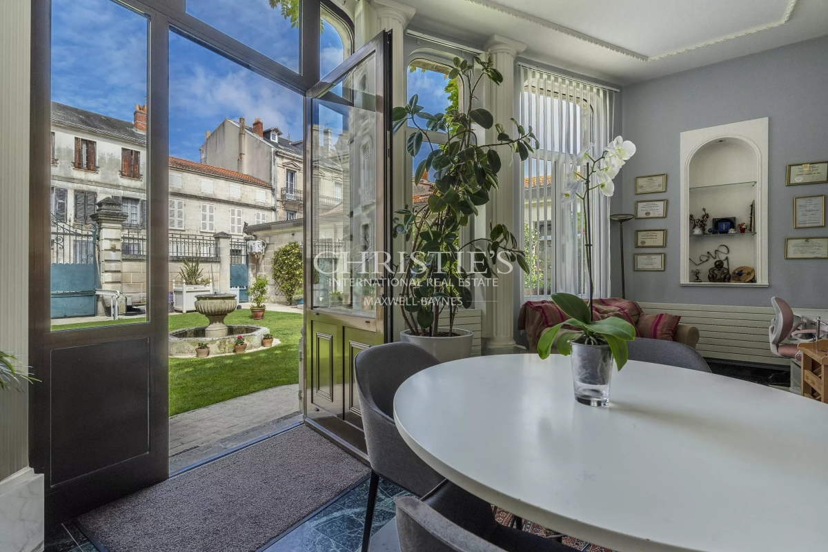 Luxury House for sale in Rochefort, 1 650 000 €, Photo 7