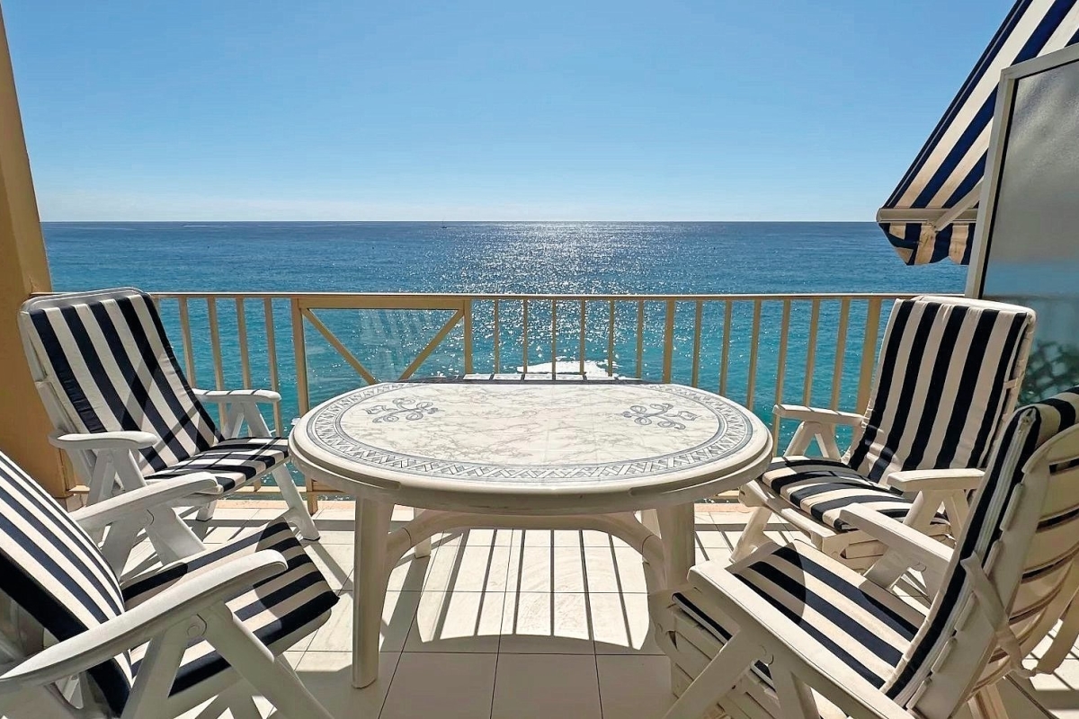 Appartement de luxe à vendre à Menton, 810 000 €, Photo 1