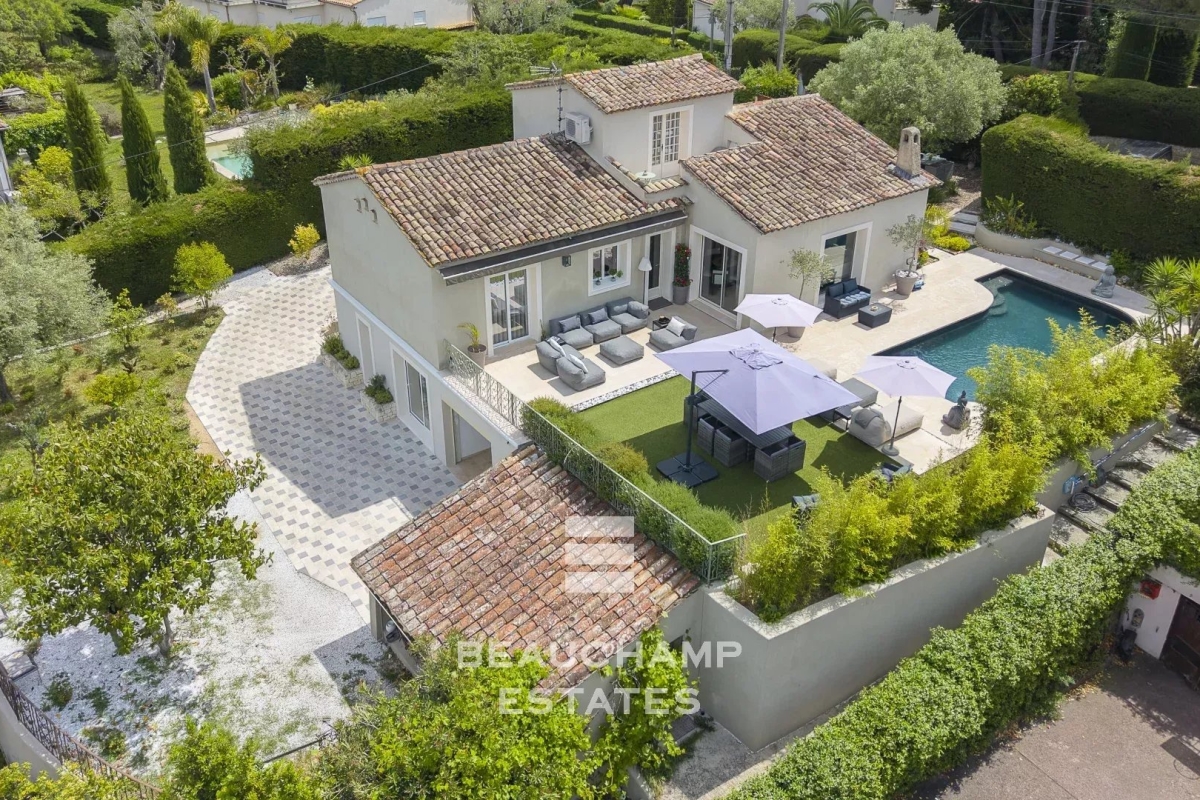 Maison de luxe à vendre à Mougins, 1 830 000 €, Photo 1