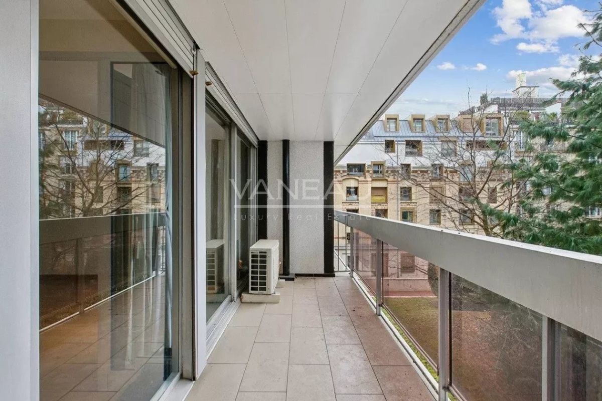Luxury Apartment for sale in Paris 16Ème, 1 140 000 €, Photo 3