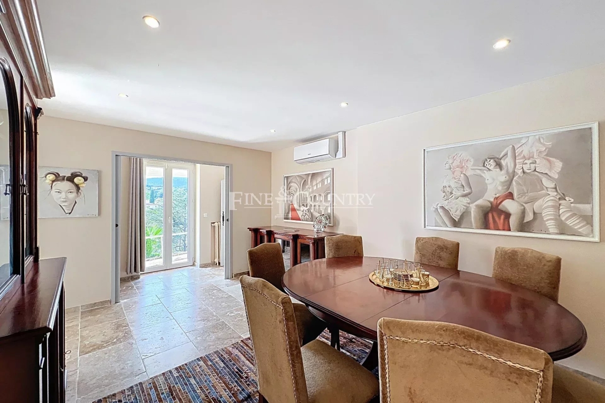 Maison de luxe à vendre à Grasse, 1 190 000 €, Photo 3