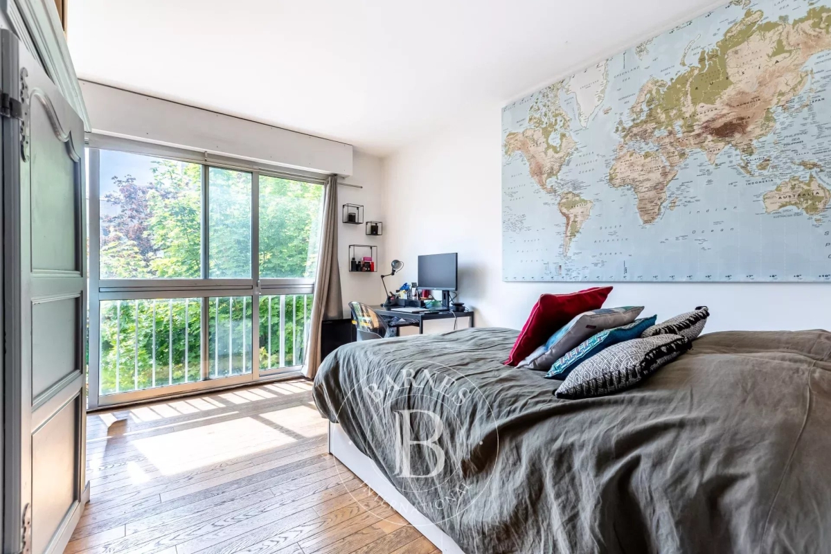 Luxury Apartment for sale in Neuilly-sur-Seine, 990 000 €, Photo 4