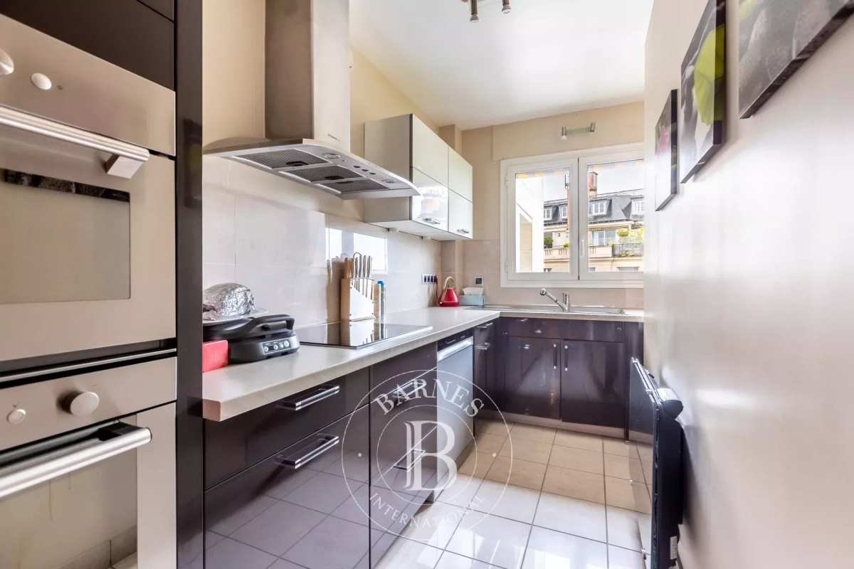 Luxury Apartment for sale in Paris 16Ème, 1 990 000 €, Photo 4