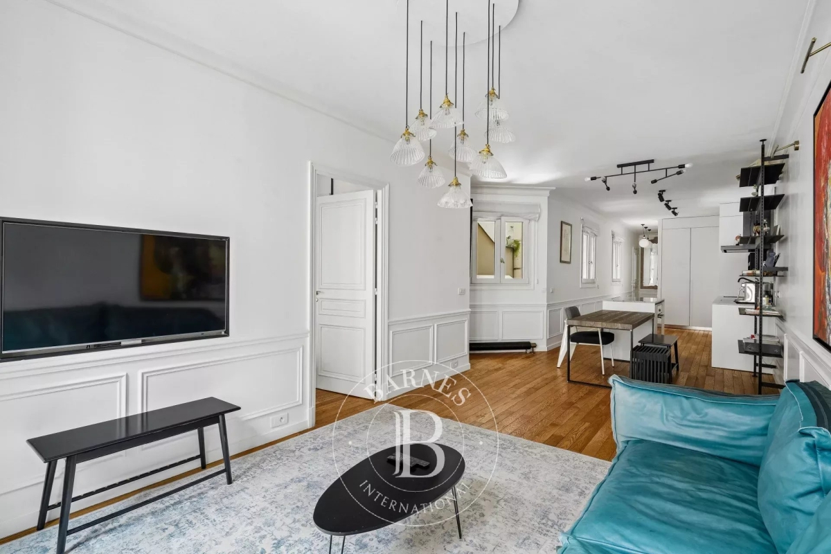 Luxury Apartment for sale in Paris 6Ème, 1 100 000 €, Photo 5