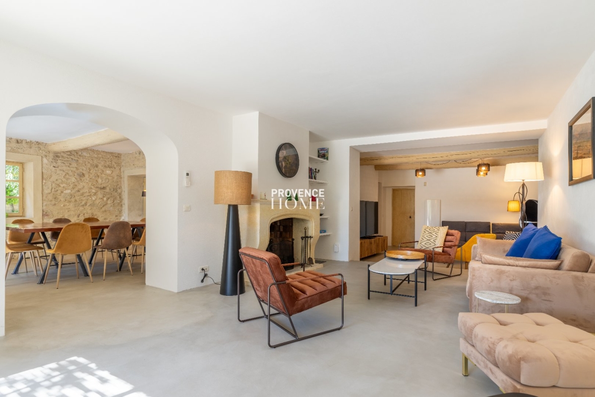 Luxury House for sale in Gordes, 2 200 000 €, Photo 5