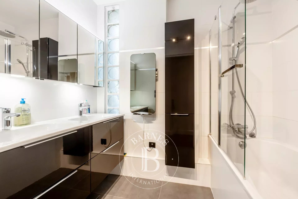 Luxury Apartment for sale in Paris 16Ème, 1 990 000 €, Photo 6