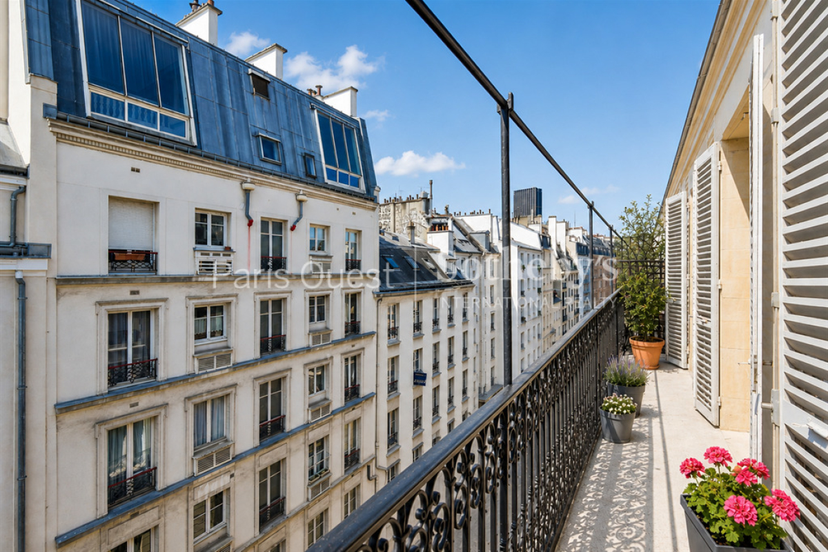 Luxury Apartment for sale in Paris 6Ème, 1 295 000 €, Photo 1