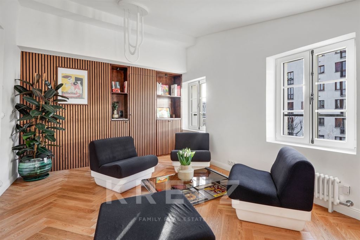 Luxury Apartment for sale in Paris 9ème, 700 000 €, Photo 2