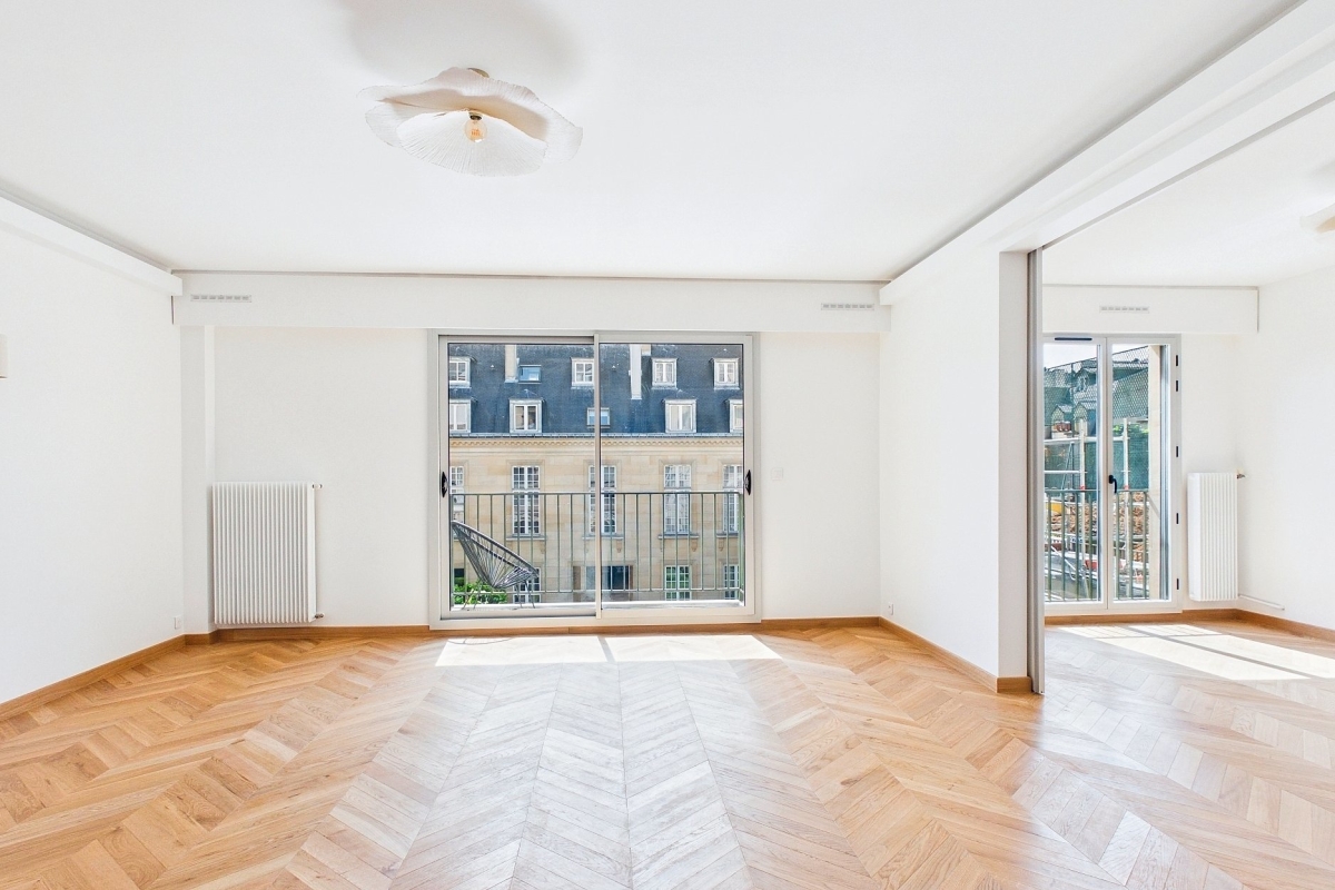 Luxury Apartment for sale in Paris 3ème, 2 142 000 €, Photo 2