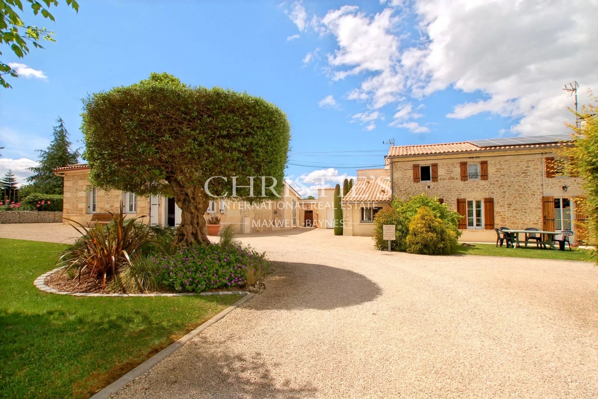 Luxury House for sale in Blaye, 999 000 €, Photo 2