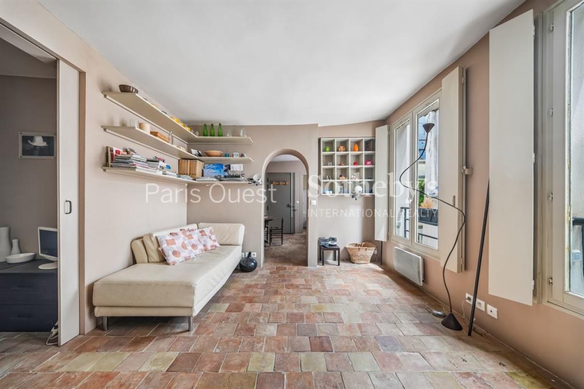 Luxury Apartment for sale in Paris 3Ème, 560 000 €, Photo 3