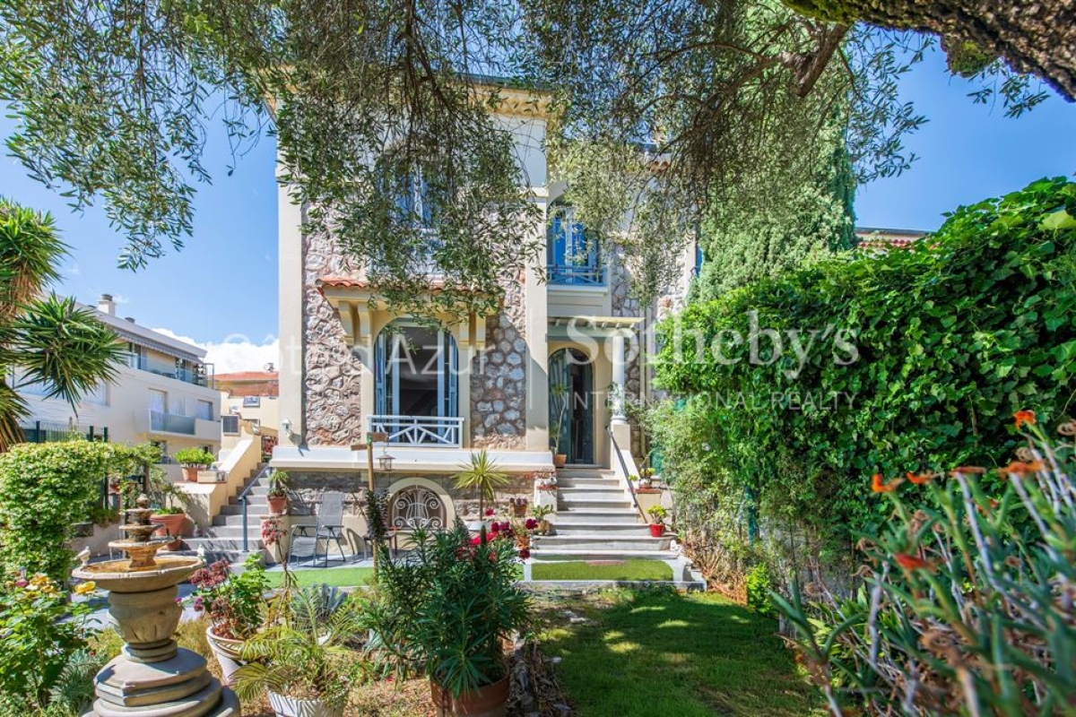 Maison de luxe à vendre à Nice, 1 150 000 €, Photo 1
