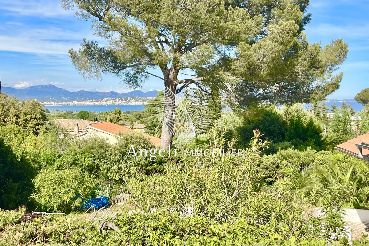 Maison de luxe à vendre à Saint-Aygulf, 589 000 €, Photo 2