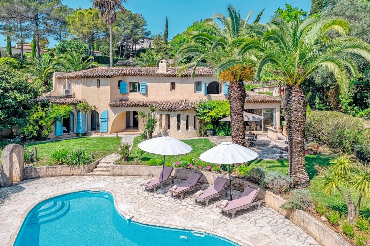 Luxury House for sale in Châteauneuf-Grasse, 1 695 000 €, Photo 1