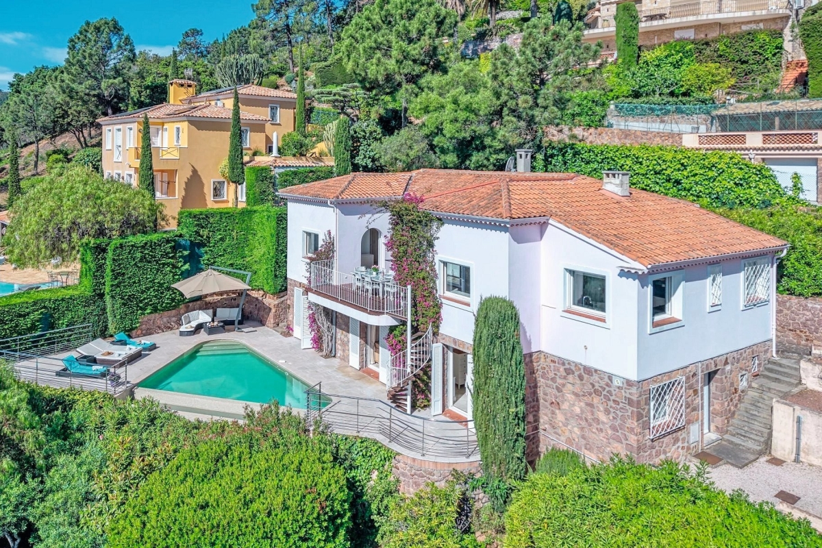 Luxury House for sale in Le Trayas, 2 300 000 €, Photo 1