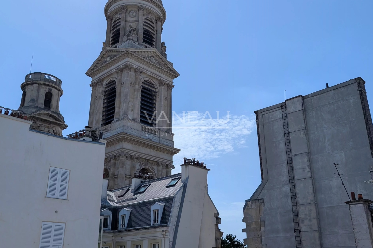 Luxury Apartment for sale in Paris 6ème, 576 000 €, Photo 1