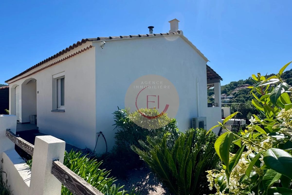 Maison de luxe à vendre à Les Adrets de l'Esterel, 499 000 €, Photo 3