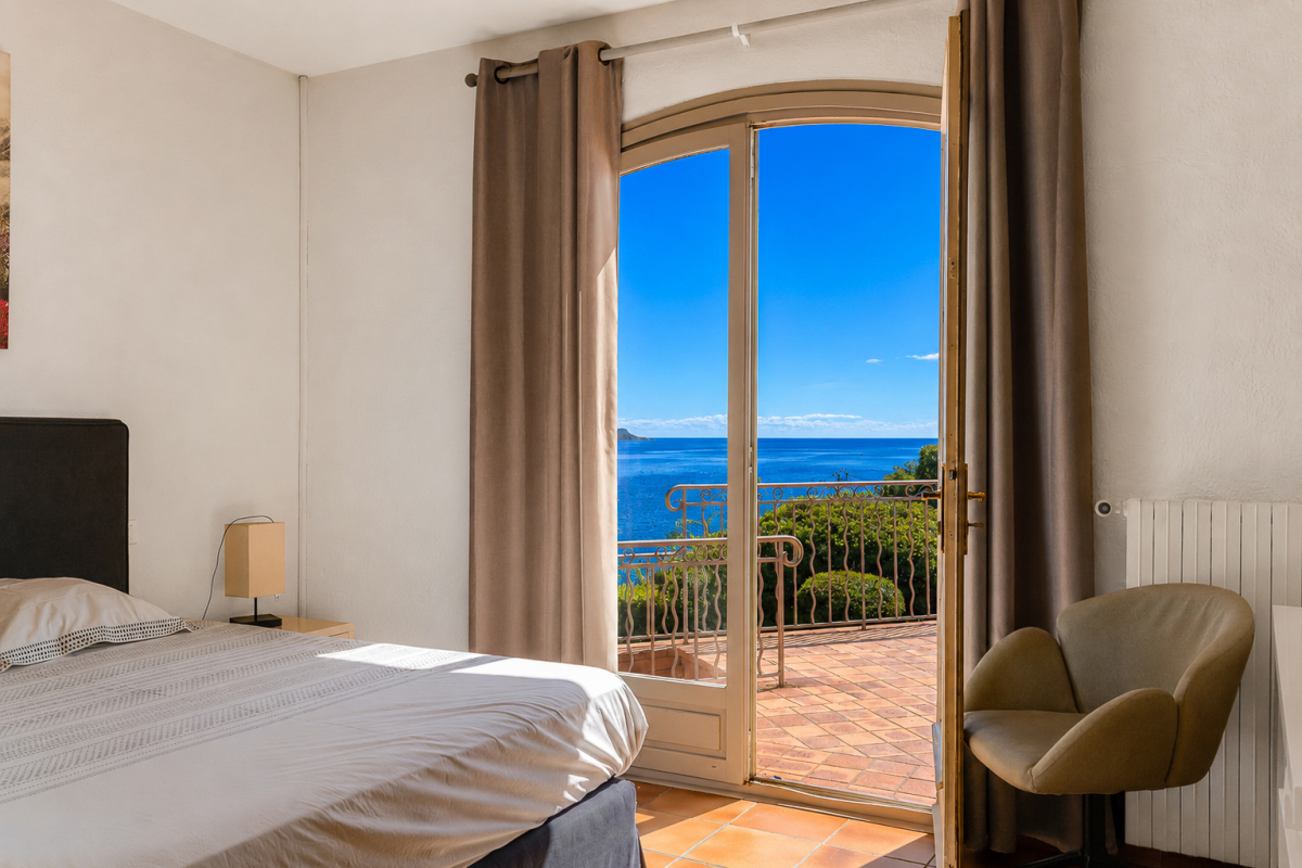 Maison de luxe à vendre à Saint-Aygulf, 1 570 000 €, Photo 6