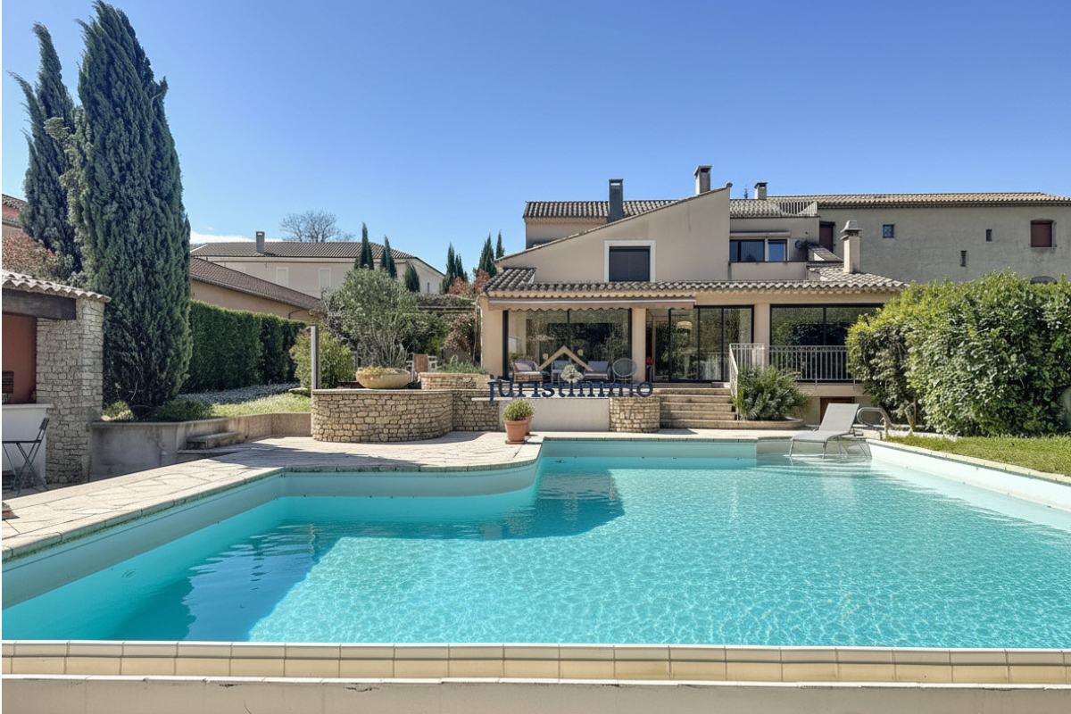 Maison de luxe à vendre à Vaison-la-Romaine, 695 000 €, Photo 1