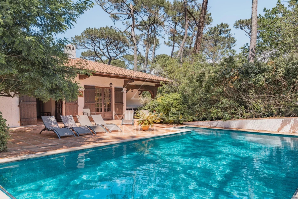 Luxury House for sale in Pyla sur Mer, 1 690 000 €, Photo 1