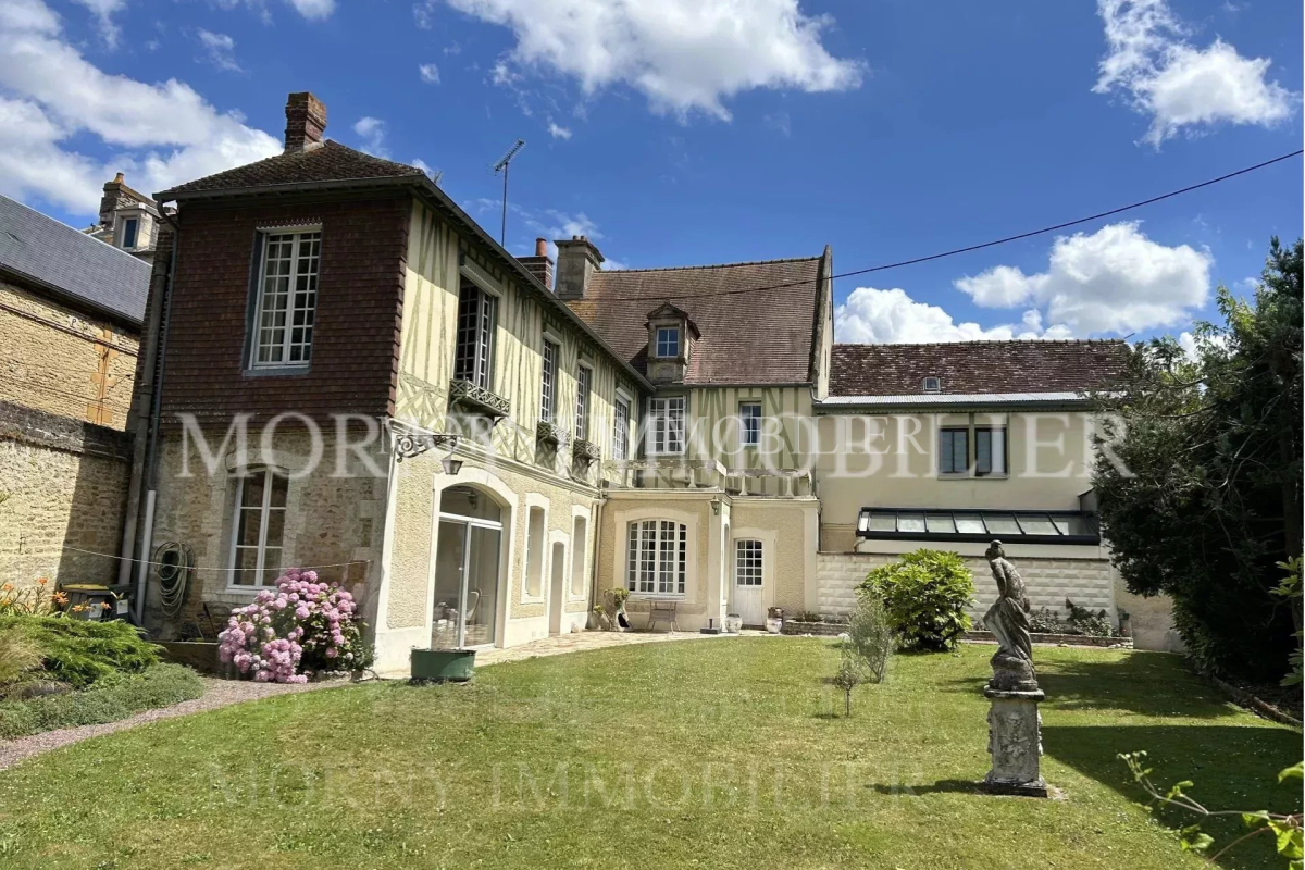 Maison de luxe à vendre à Saint-Pierre-en-Auge, 328 000 €, Photo 2