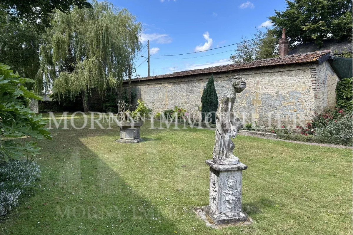 Maison de luxe à vendre à Saint-Pierre-en-Auge, 328 000 €, Photo 3