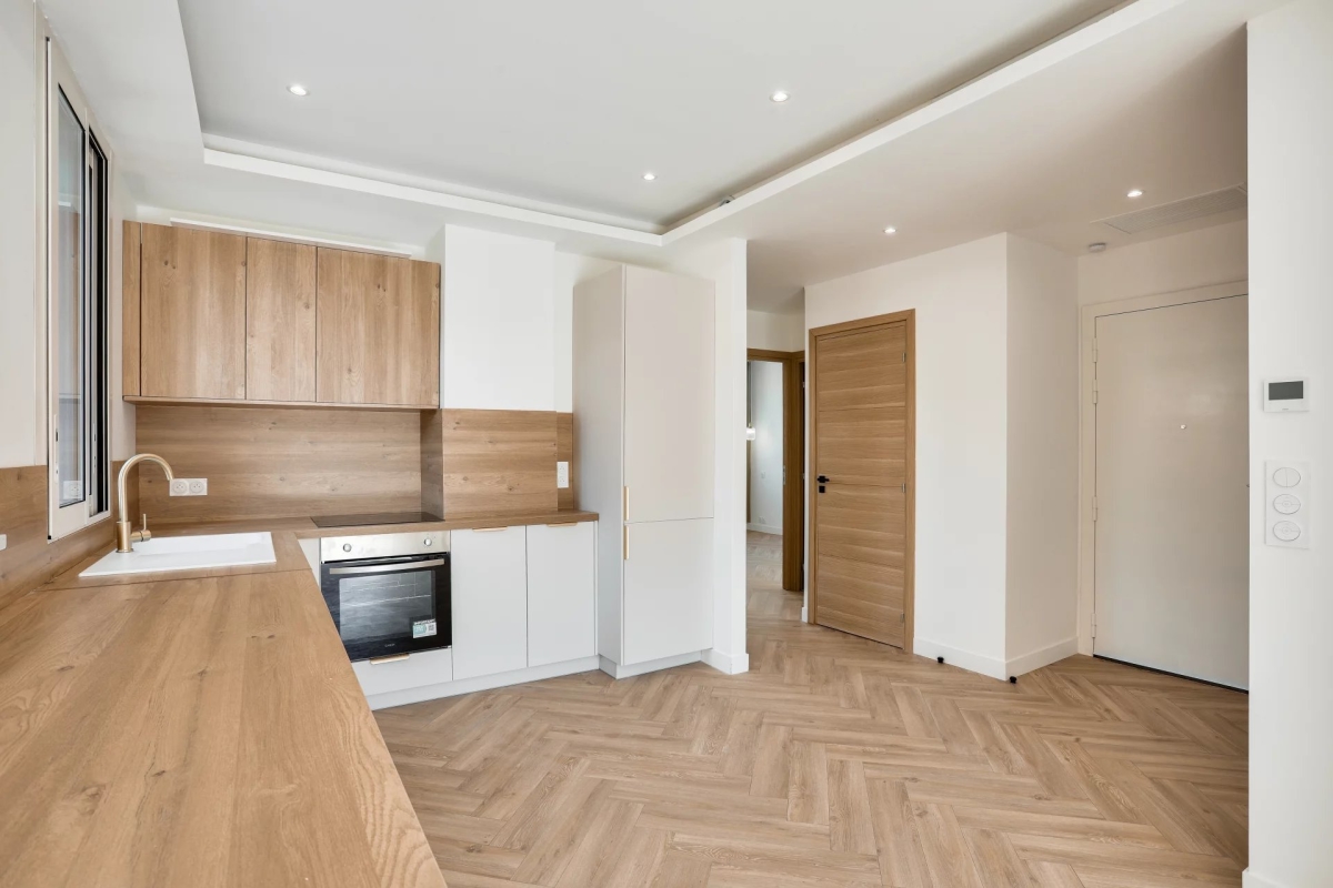 Appartement de luxe à vendre à Nice, 325 000 €, Photo 3