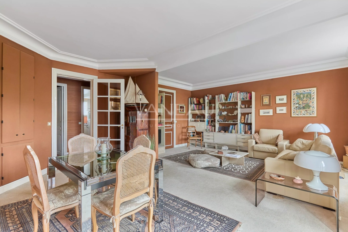 Luxury Apartment for sale in Paris 15Ème, 1 260 000 €, Photo 4