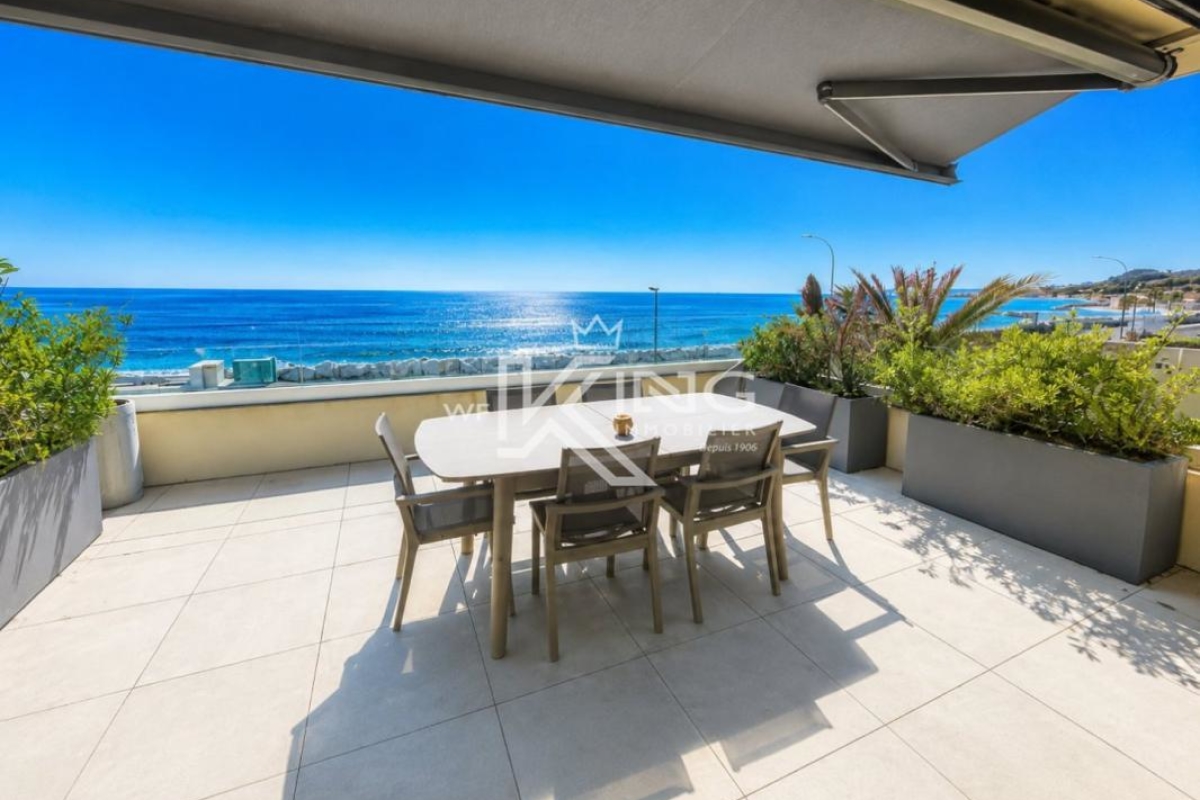Luxury Apartment for sale in Sainte-Maxime, 1 460 000 €, Photo 2