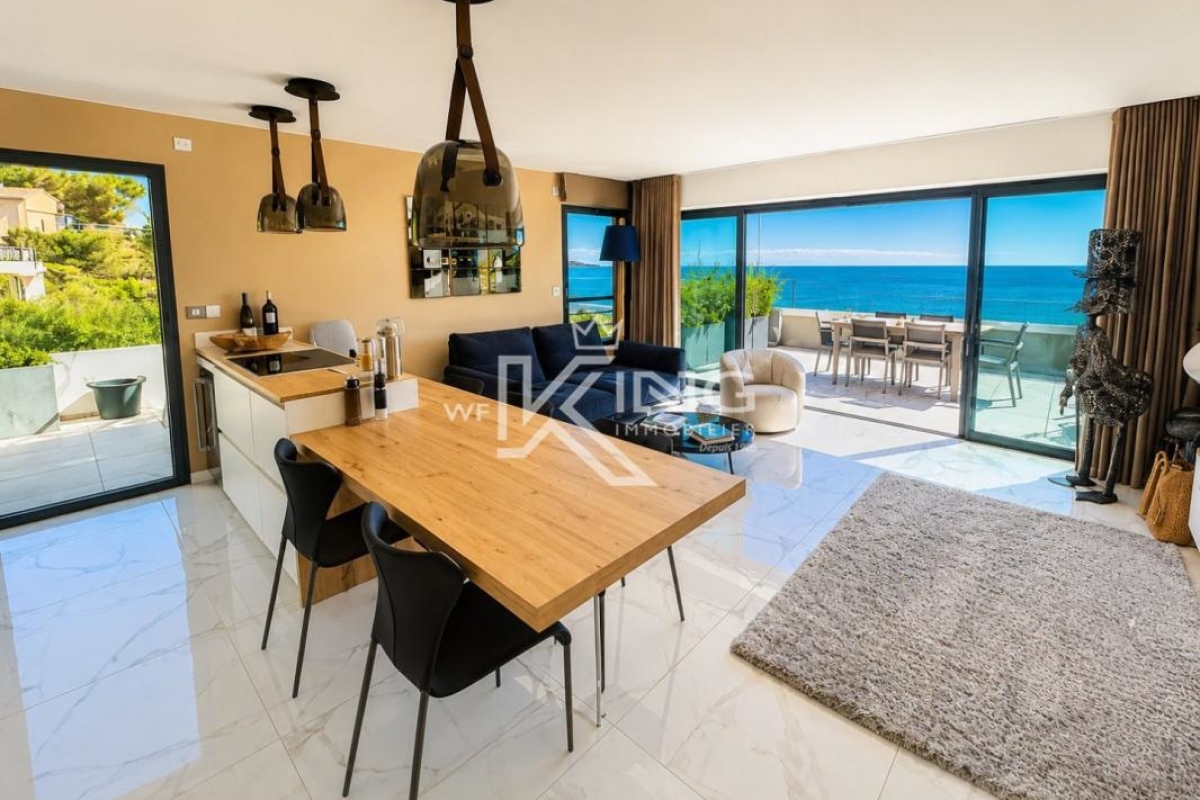 Luxury Apartment for sale in Sainte-Maxime, 1 460 000 €, Photo 3