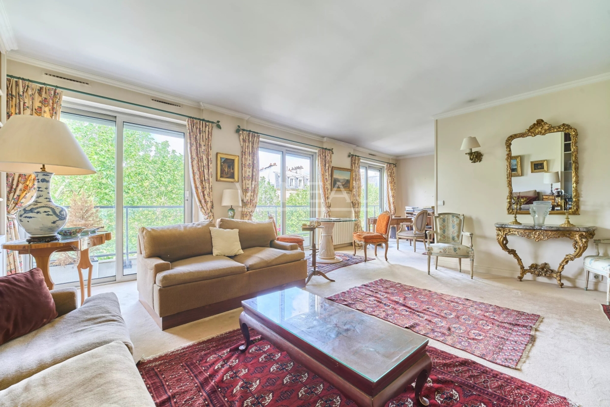 Appartement de luxe à vendre à Neuilly-sur-Seine, 945 000 €, Photo 1
