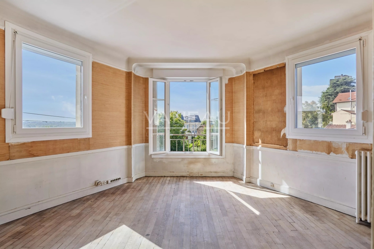 Appartement de luxe à vendre à Suresnes, 296 800 €, Photo 2