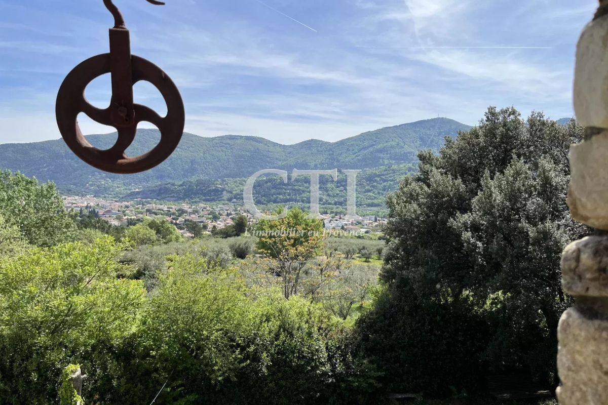 Maison de luxe à vendre à Vaison-la-Romaine, 693 000 €, Photo 2